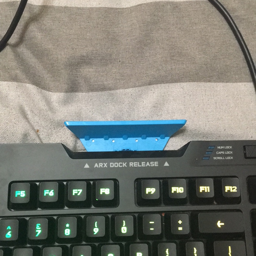 Logitech g910 - Picture 2 of 5